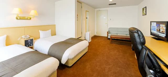 山形國際飯店｜JR山形站步行8分/山形城跡開車9分/諏訪神社步行11分-雙床房B（可加一人）【不挑房】-1