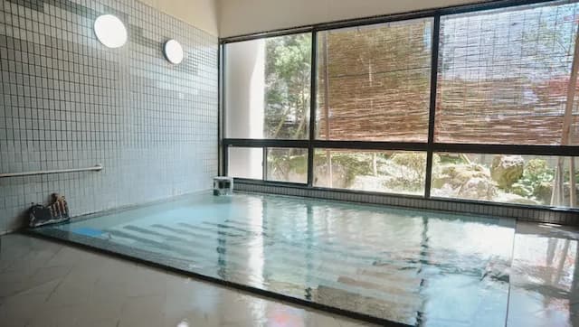 小野川溫泉 名湯旅館 吾妻莊｜大浴場/上杉神社開車13分/近米澤車站-本館：和室｜８張榻榻米、最多入住2人【不挑房】-5