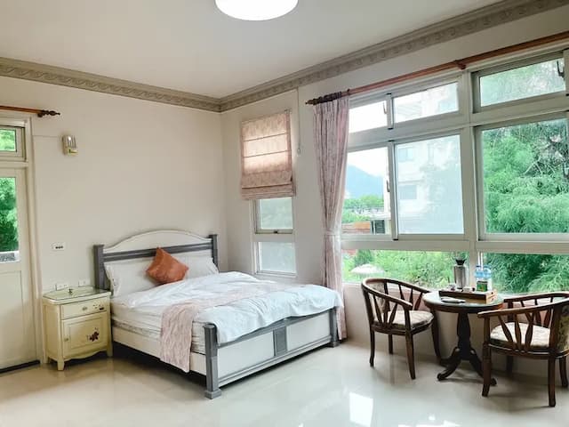 통이더지아 (Tong E De Jia)-Mermaid Bubbles with breakfast-1