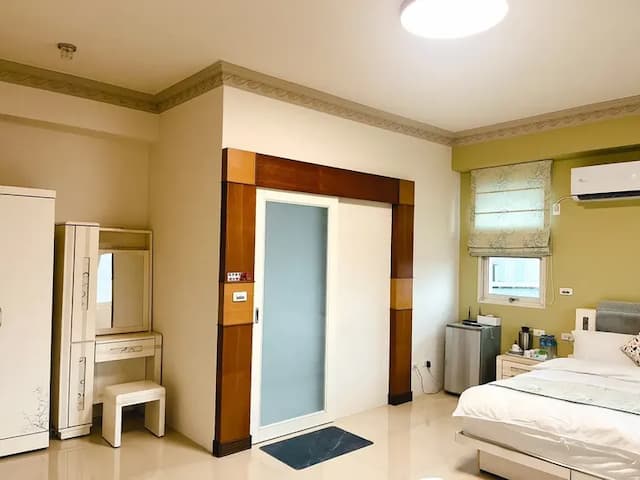 통이더지아 (Tong E De Jia)-Cozy Quadruple Room with breakfast-11