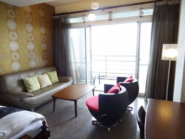 浪花一朵朵民宿 | 可选购海景房型-Ocaen view room l Golden Age Quadruple Room-5