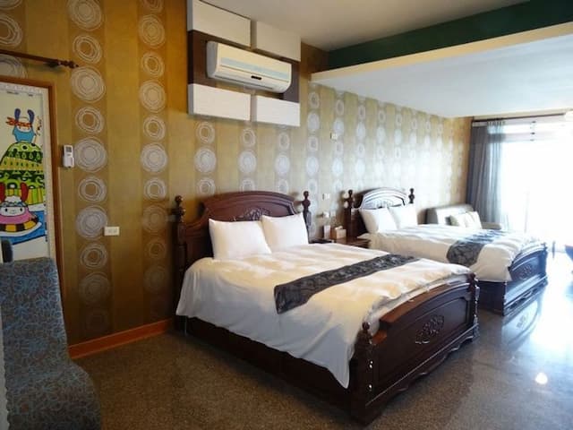 浪花一朵朵民宿 | 可选购海景房型-Ocaen view room l Golden Age Quadruple Room-2