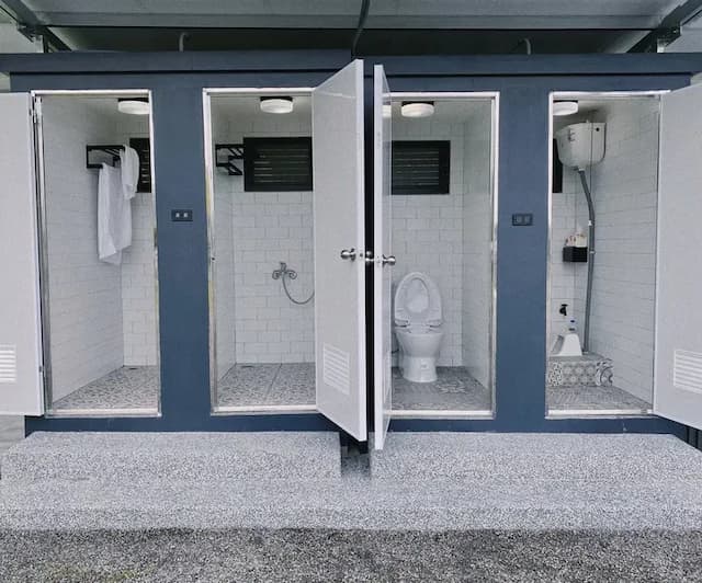 阮兜小丘-懶人露營露營小木屋B-3