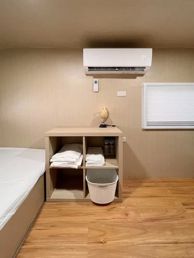 鷗漫景觀農場｜新上架！懶人帳、露營車-【露營車】M區｜四人露營拖車-9