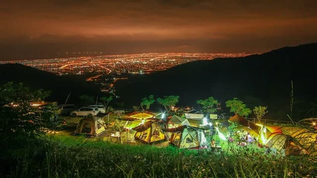 *照片僅供參考，請自備露營裝備