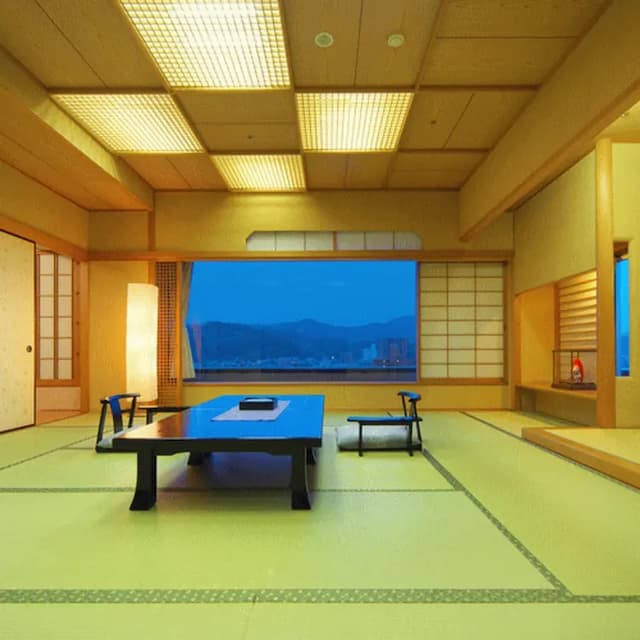 (Non-smoking) [Senju] Japanese-Western style special room <Japanese-Western style room 92 square meters on the top floor corner room>