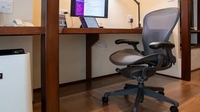 [Tensei Renewal W] Desk chair