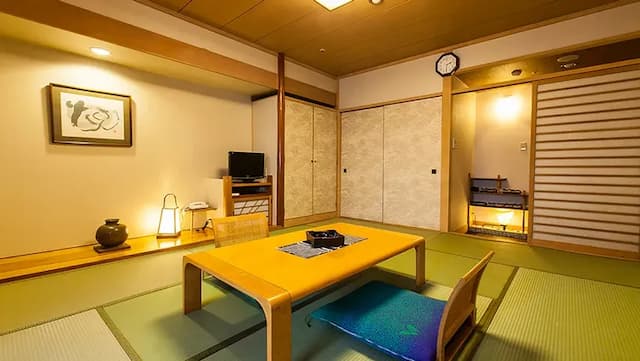 土佐御苑飯店｜高知站徒步5分/高知城開車5分-本館 和室【不挑房】-1