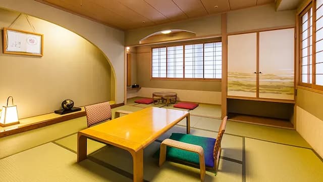 土佐御苑飯店｜高知站徒步5分/高知城開車5分-本館 和室【不挑房】-1