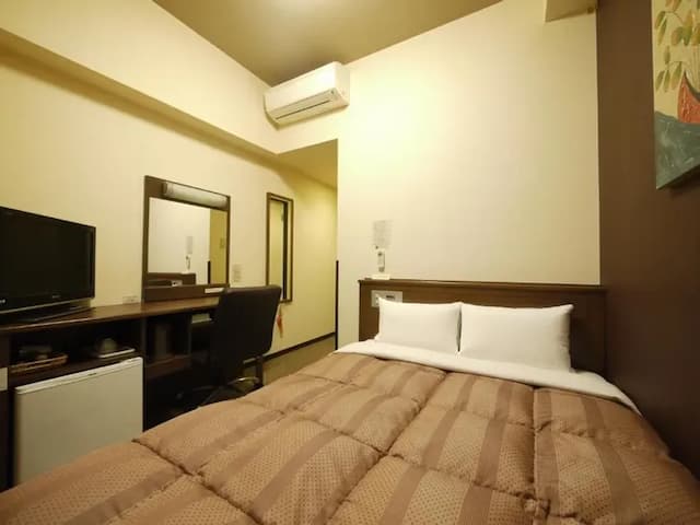 Hotel Route-Inn Fukui Ekimae-[Semi-double room] [Smoking]-1