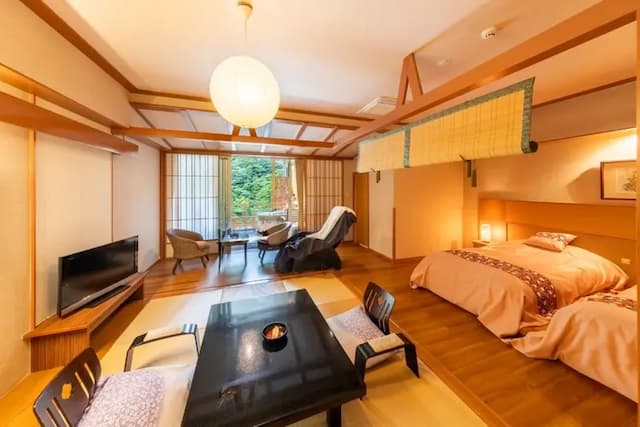 Kinugawa Onsen Hana no Yado Matsuya-[Modern Japanese-Western style room] Twin room + Japanese-style room 6 tatami mats Japanese-Western style room overlooking the Kinugawa [Japanese-western room] [Non-smoking]-1