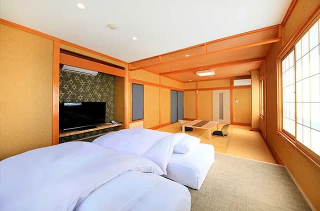鬼怒川溫泉丸京旅館｜鬼怒川溫泉站徒步3分/大浴場/日光東照宮開車40分-〈金〉和室｜14張榻榻米【不挑房間】-1