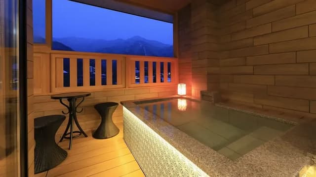 <Ruri-RURI> Japanese-Western style twin hot spring open-air bath + France Bed electric bed