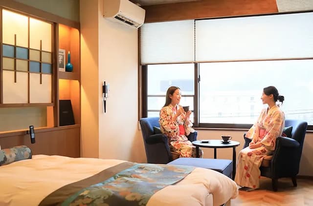 鬼怒川溫泉丸京旅館｜鬼怒川溫泉站徒步3分/大浴場/日光東照宮開車40分-〈瑠璃〉和洋室雙床房｜溫泉露天風呂、電動床【不挑房間】-9