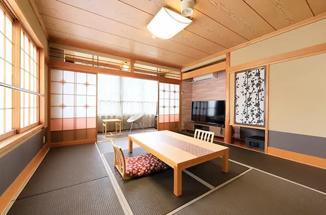 鬼怒川溫泉丸京旅館｜鬼怒川溫泉站徒步3分/大浴場/日光東照宮開車40分-和室｜14張榻榻米【不挑房間】-1