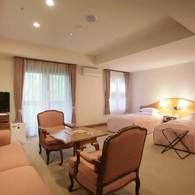 中禪寺溫泉 中禪寺金谷飯店｜日光山中禪寺開車9分/中禪寺湖景-湖景標準雙床房【不挑房】-1