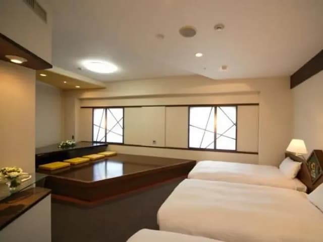 新近江飯店｜JR近江八幡車站徒步２分／日牟礼八幡宮搭車20分/水郷遊船開車15分-家庭房【不挑房】-7