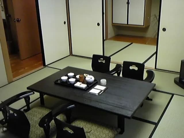 新近江飯店｜JR近江八幡車站徒步２分／日牟礼八幡宮搭車20分/水郷遊船開車15分-和室｜12張榻榻米【不挑房】-7