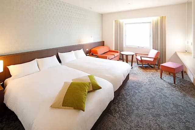 新近江飯店｜JR近江八幡車站徒步２分／日牟礼八幡宮搭車20分/水郷遊船開車15分-角落雙床房【不挑房】-5