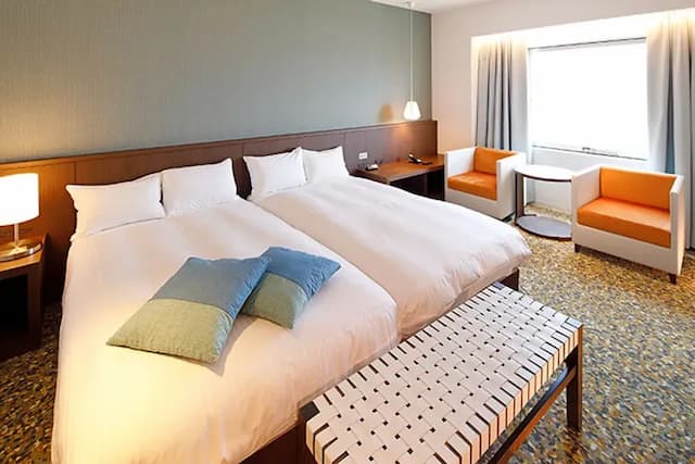 新近江飯店｜JR近江八幡車站徒步２分／日牟礼八幡宮搭車20分/水郷遊船開車15分-角落雙床房【不挑房】-2