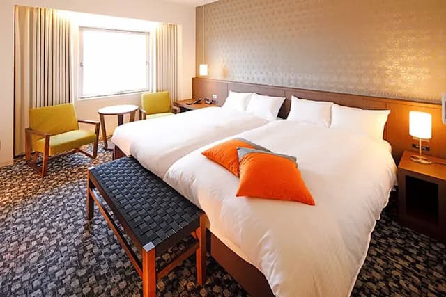 新近江飯店｜JR近江八幡車站徒步２分／日牟礼八幡宮搭車20分/水郷遊船開車15分-高級雙床房【不挑房】-1