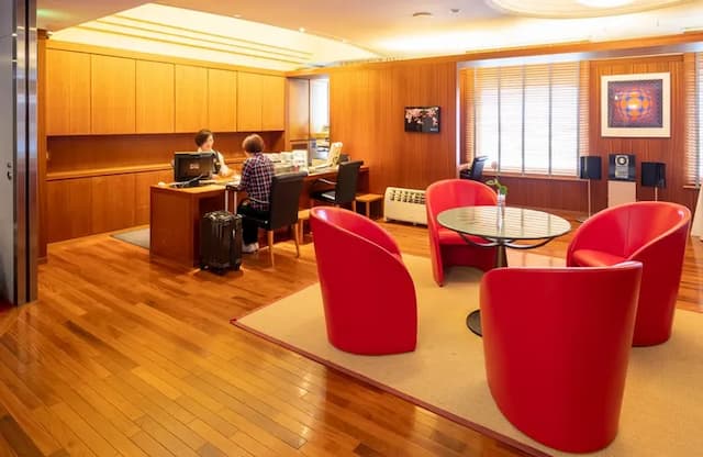 Hotel Landmark Wakayama-Deluxe Twin Room-6