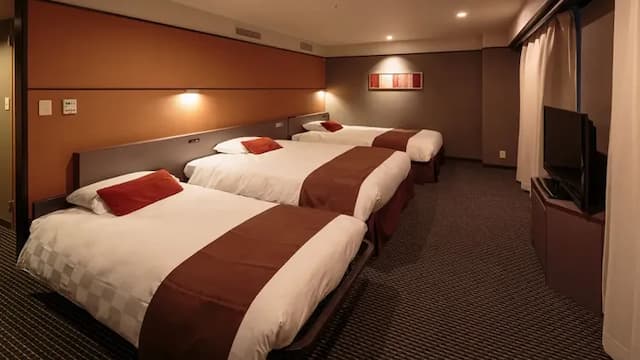 Superior triple room