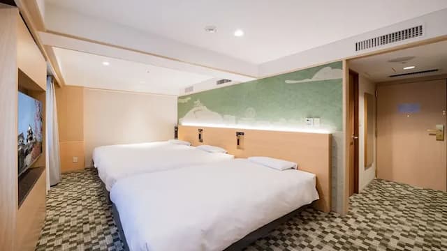 松山東急REI飯店 | 松山機場車程20分鐘-高級三人房（新裝潢）【不挑房】-1