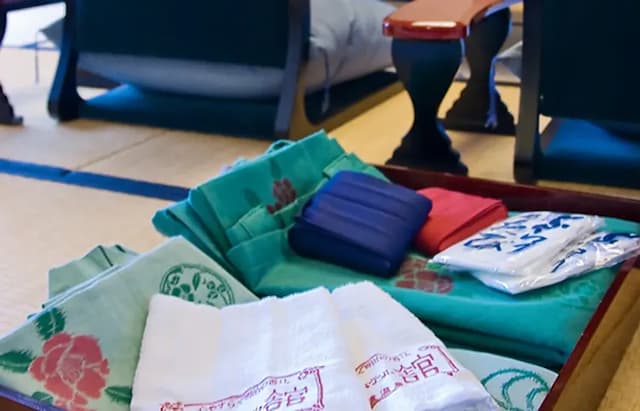 Dogo Onsen Hotel Tsubakikan-Standard Japanese-Style Room-4