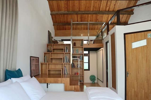 客房內~臥室全景