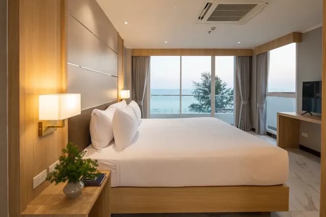伊斯汀度假村 羅勇府 (Eastin Resort Rayong)-海洋邊境豪華套房 (含早餐) (One Bedroom Luxury Suite Panoramic Seaview｜King or Twin (Room with breakfast))-1
