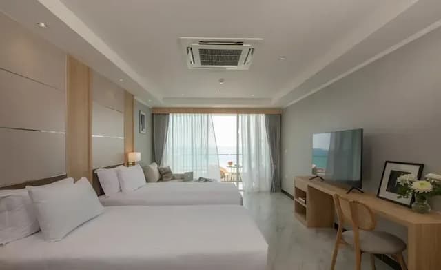 伊斯汀度假村 羅勇府 (Eastin Resort Rayong)-海景豪華三人房 (含早餐) 不可退訂 (Deluxe Triple Seaview (Room with breakfast) No refund-1