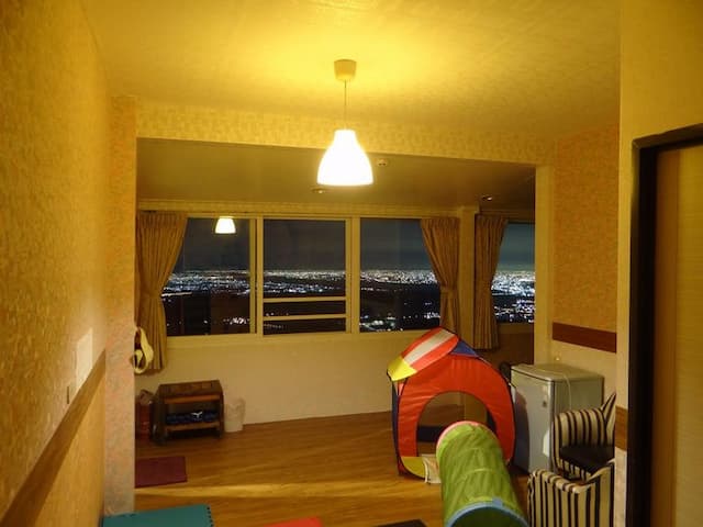 스카이 라운지 b&b, 대만, 일월담, 시투 근처 seukai launji b&b, daeman, il-woldam, situ geuncheo-Parent-child Game Quadruple Room-1