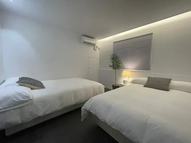 明蘇的家 IV1｜近弘大入口站 京義線書街-5-16人入住-1