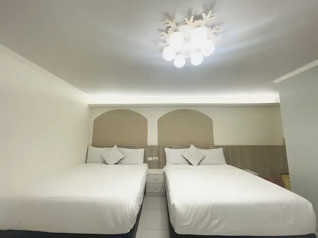 熊之蜜民宿-四人房－附陽台-1