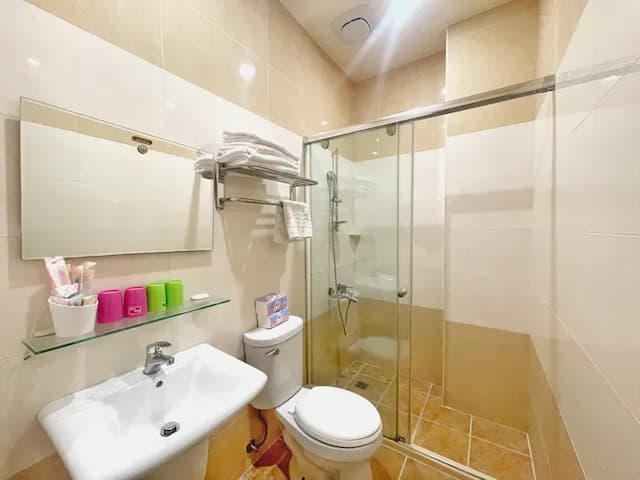 熊之蜜民宿-四人房－附陽台-11