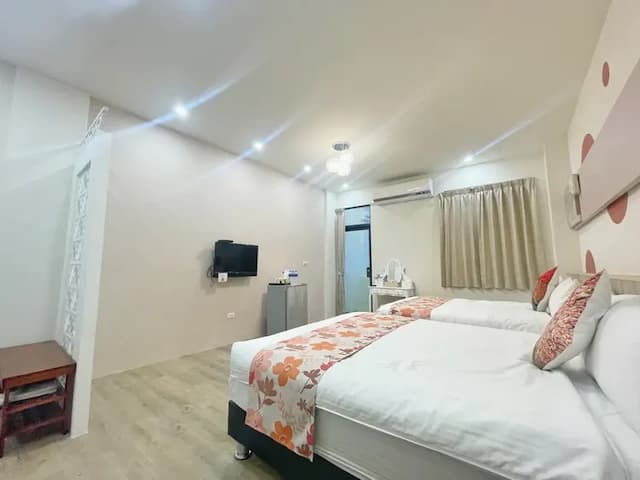 熊之蜜民宿-四人房－附陽台-2