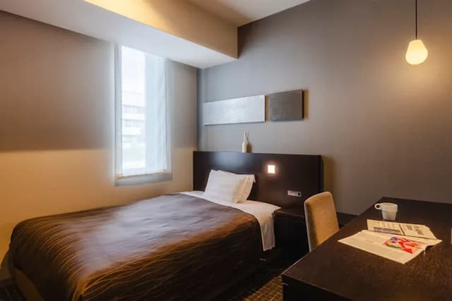 仙台ワシントンホテル-【禁煙】PCデスク付ダブル：18平米／バス・トイレ独立｜お子様（0～6歳）1名様まで添い寝可能【お部屋選択不可】-2