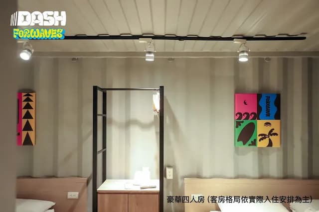 Dash Forwaves-Deluxe Quadruple Room-6