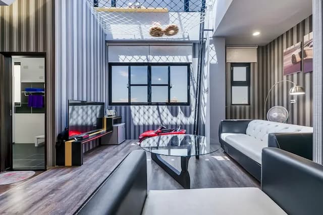 Happiness Romantic B&B-Triple Room With Bathtub（Lamborghini）-6