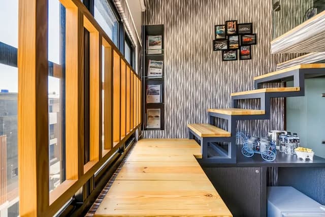 Happiness Romantic B&B-Standard Quadruple Room（Porsche）-8