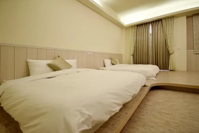 Jujia Homestay-Six-person room-5