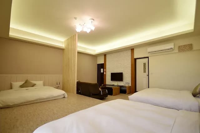 Jujia Homestay-Six-person room-1