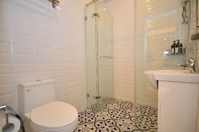 Feng Chia. Music Mu Lè mù-Family Room - 6 Adults-8