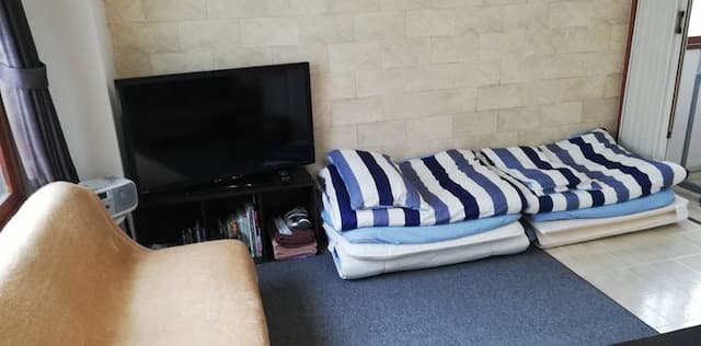 ALMAZ PLACE-# 205 Free wifi OK / park front / quiet room / parking possible (reservation system) / airport access good!-8