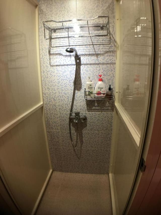 Small corner Star B & B-Quadruple Room with Shared Bathroom 2 Bed-6