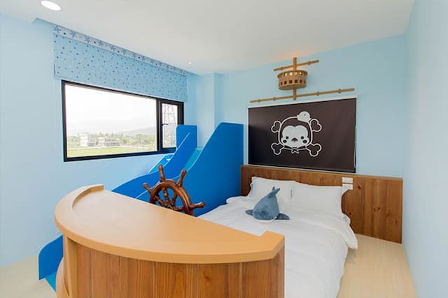 梅花森林民宿-企鵝海盜 ( 4大2小親子房 )-5