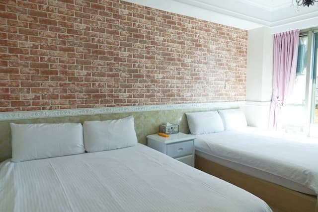 Moten Bay Hotel-Standard quadruple room-8