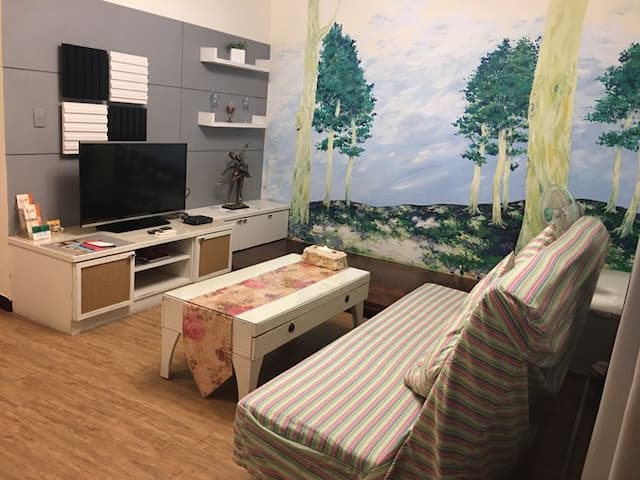 Moten Bay Hotel-Deluxe Family Quadruple Room (2 bedrooms and 1 living room)-1