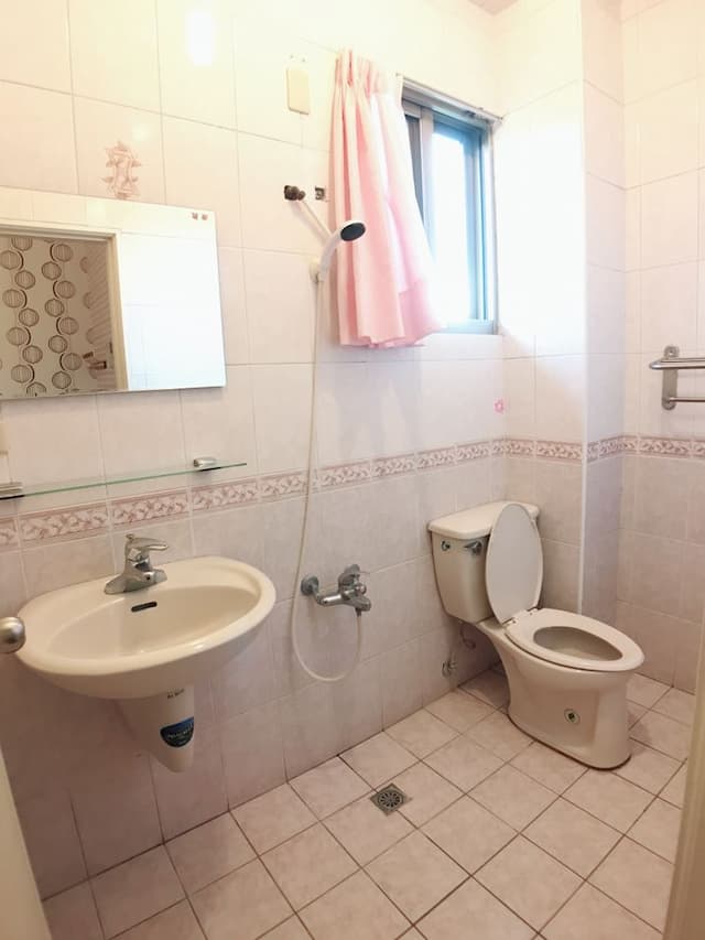 衿日林民宿丨可12-38人包棟丨烤肉、歡唱、戲水池-溫馨親子四人套房-4